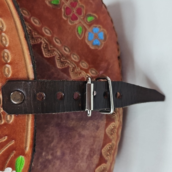 Handcrafted Vintage Brown Leather Braided Floral Bag - Picture 2 of 7